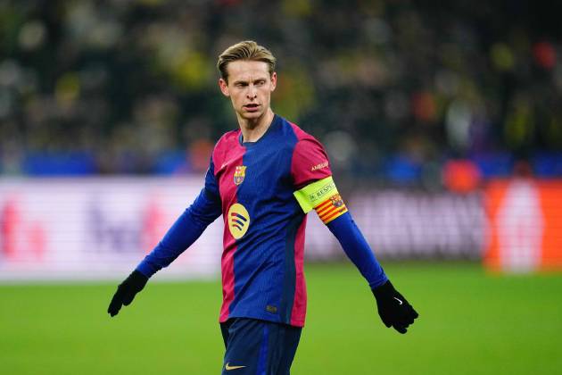 Barcelona Gần Chốt Hợp Đồng Mới Với Frenkie De Jong